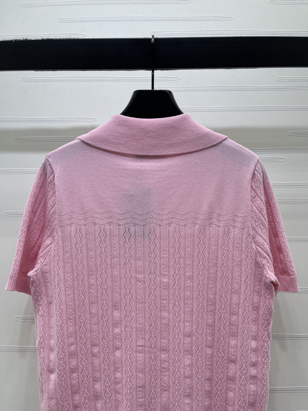 Women's short sleeves
